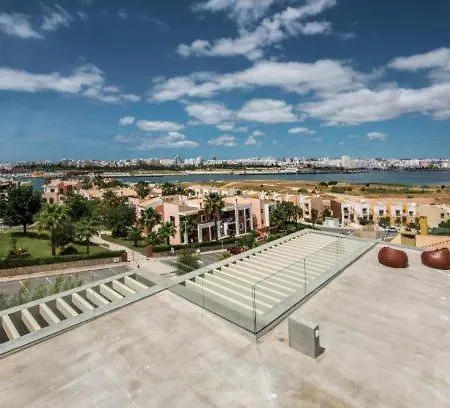Beau Villa